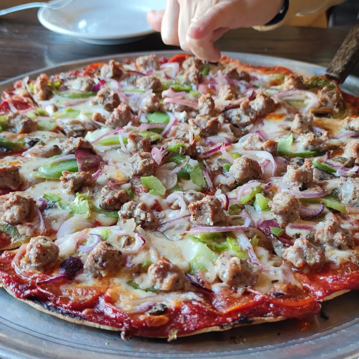 Guido's Deluxe Pizza