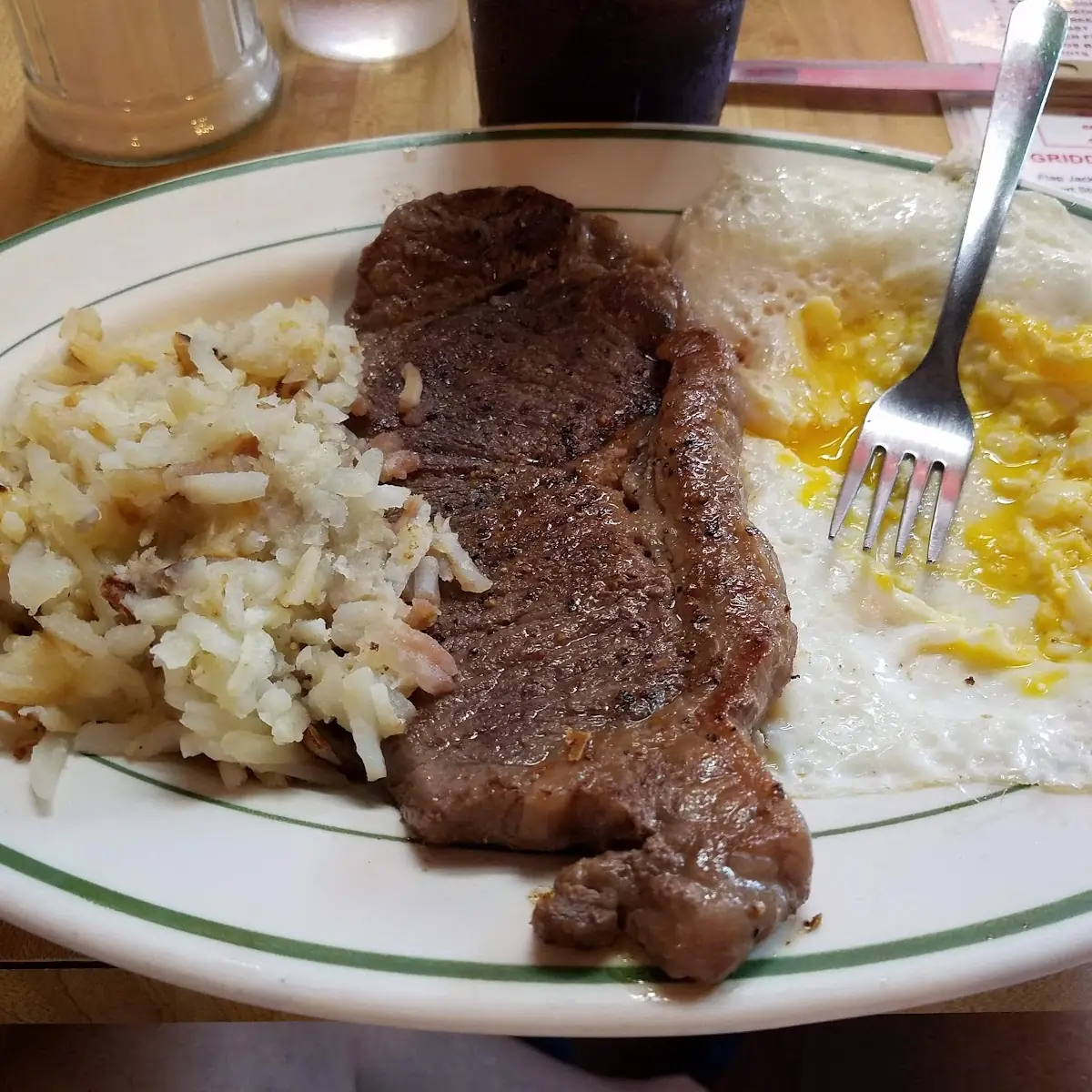 Two Eggs W/ Toast