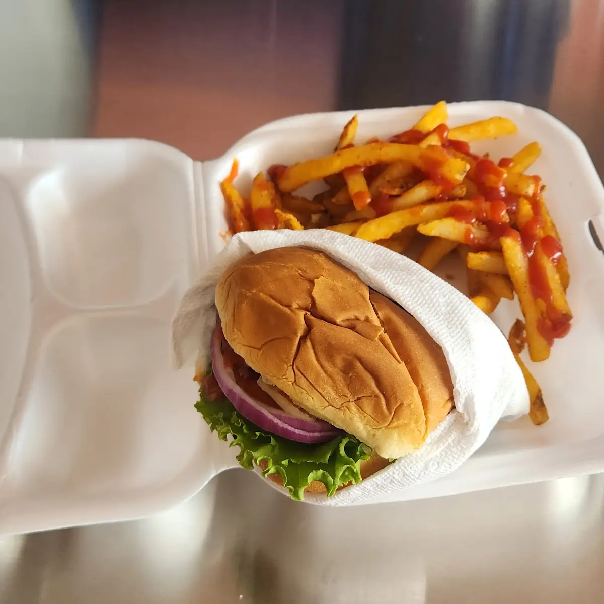 Ombo 100 Angus Beef Burger