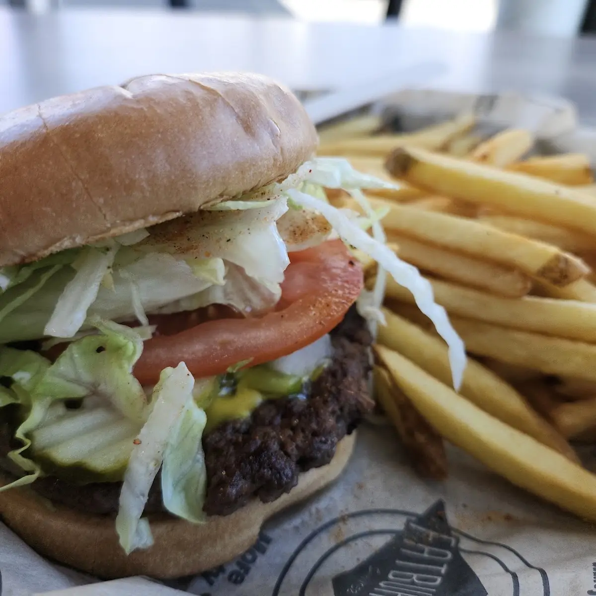 Fatburger w Cheese, Fatburger Grandview Central
