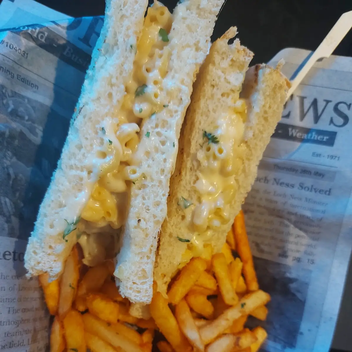 Mac and Cheese Sandwich