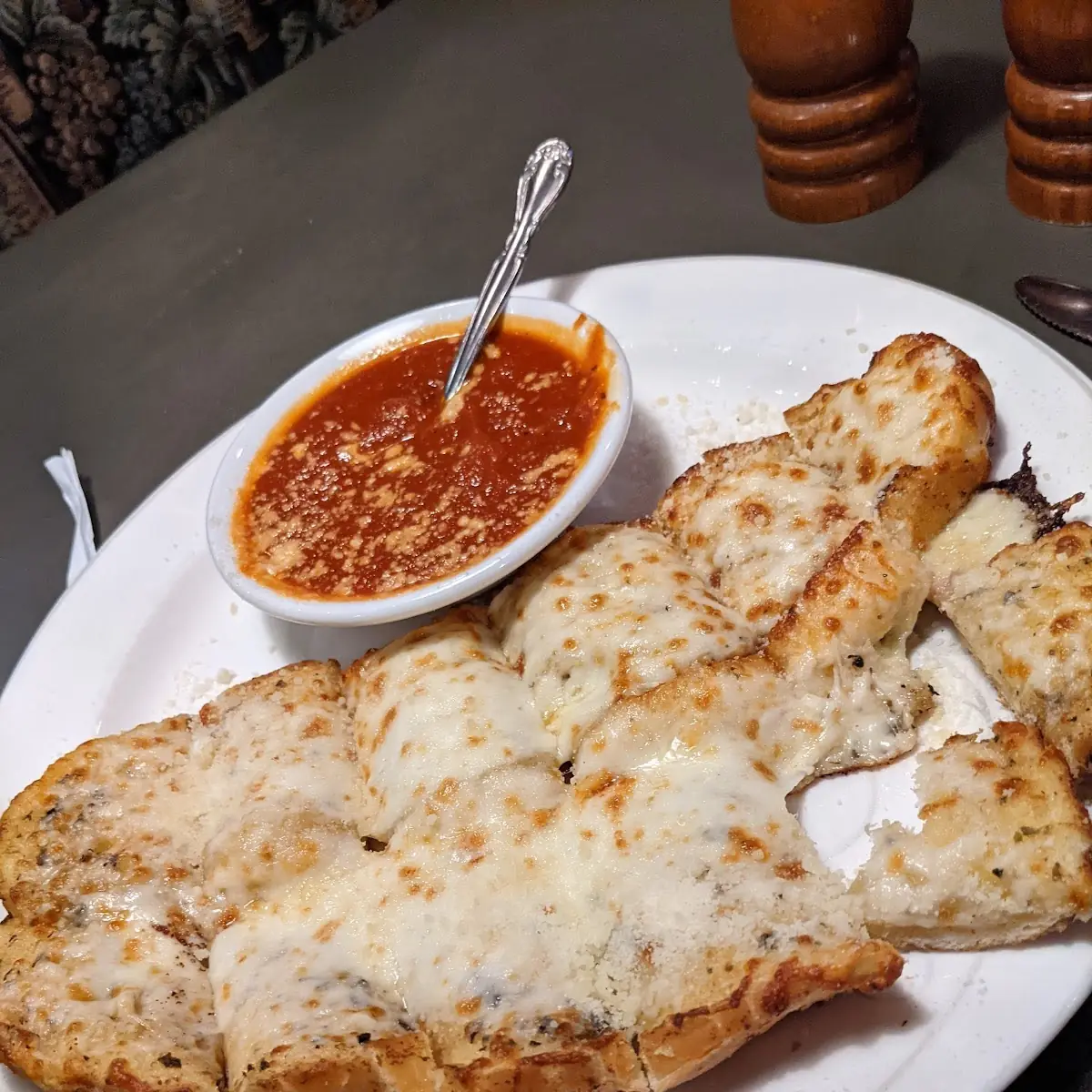 Garlic Cheese Bread