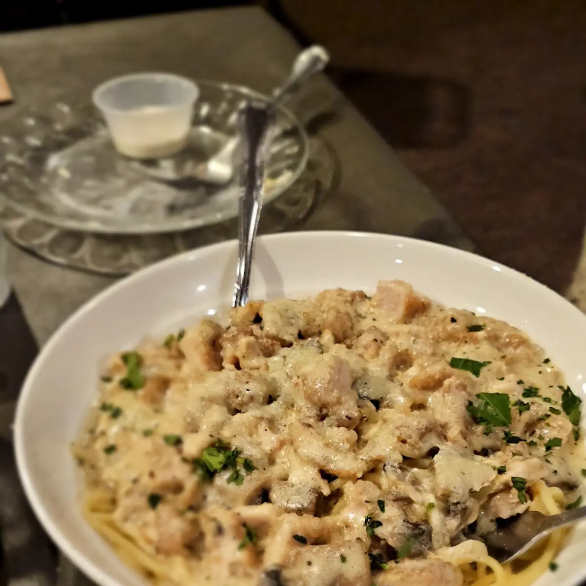 Mushroom & Garlic Sauce Linguine
