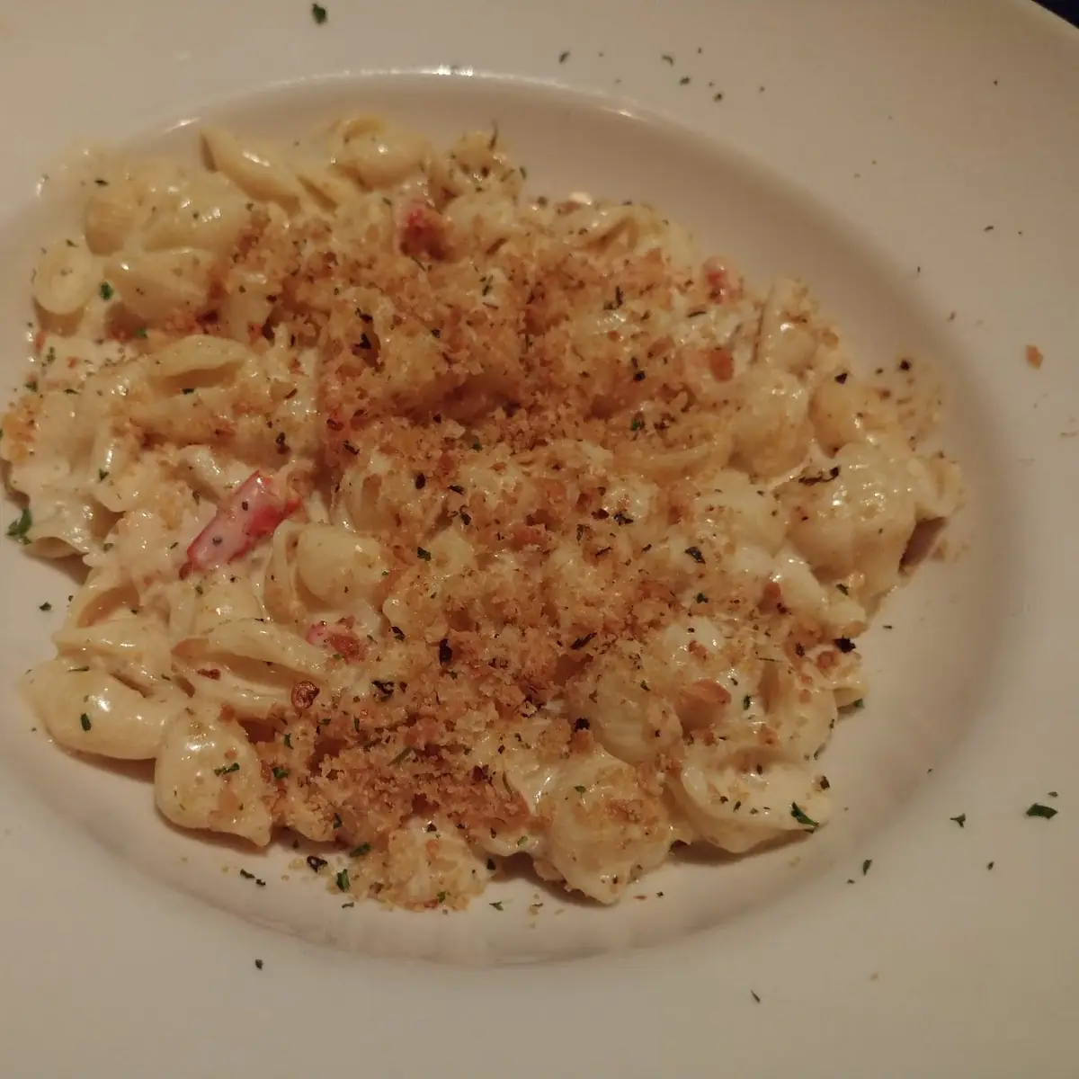 Lobster Mac & Cheese
