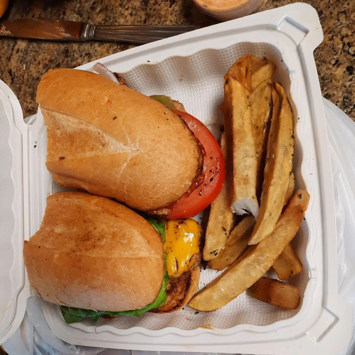 Makona Chicken Sandwich