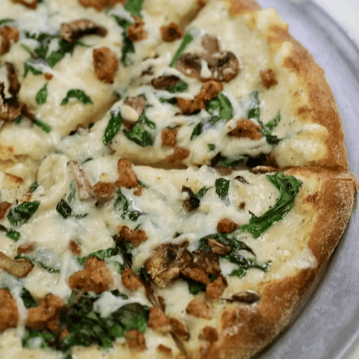 Chicken Alfredo Pizza