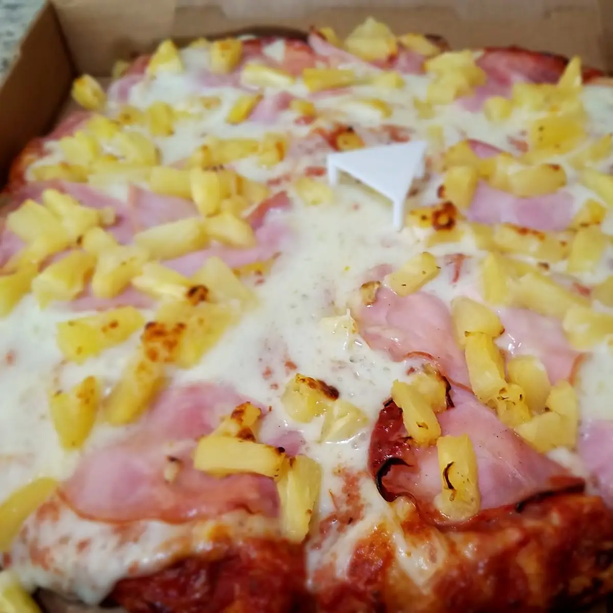 Classic Hawaiian Pizza