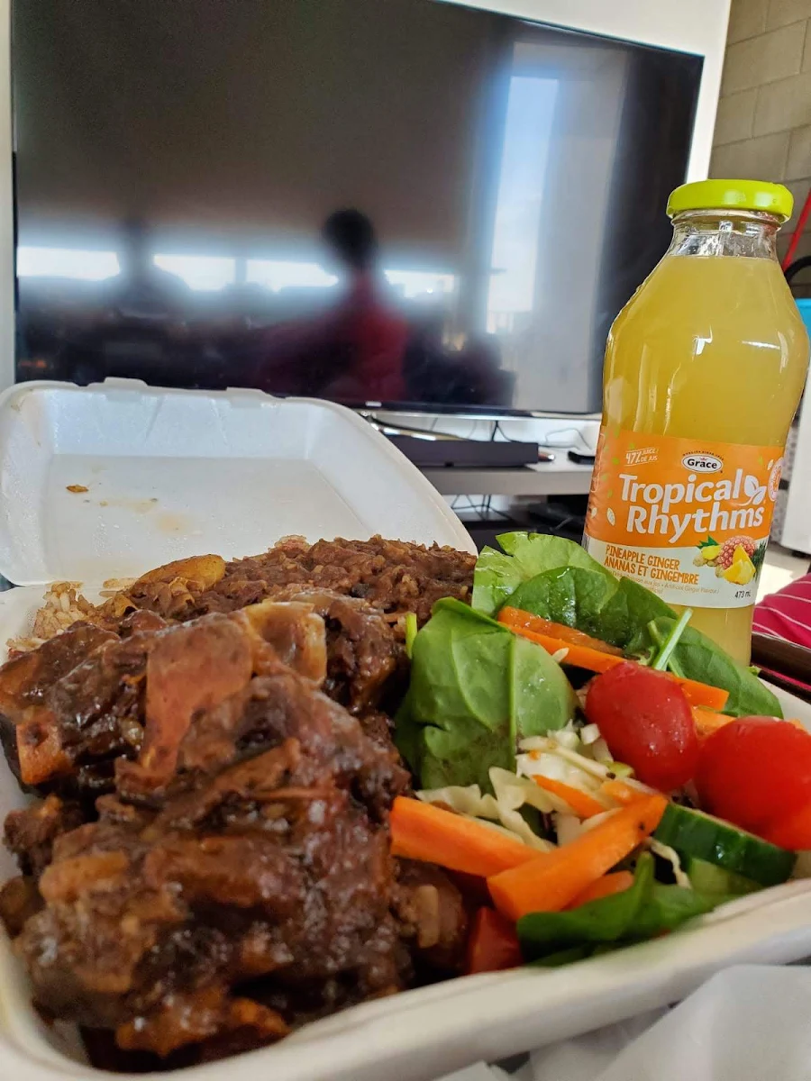 Oxtail Peas and Rice Spinach Salad