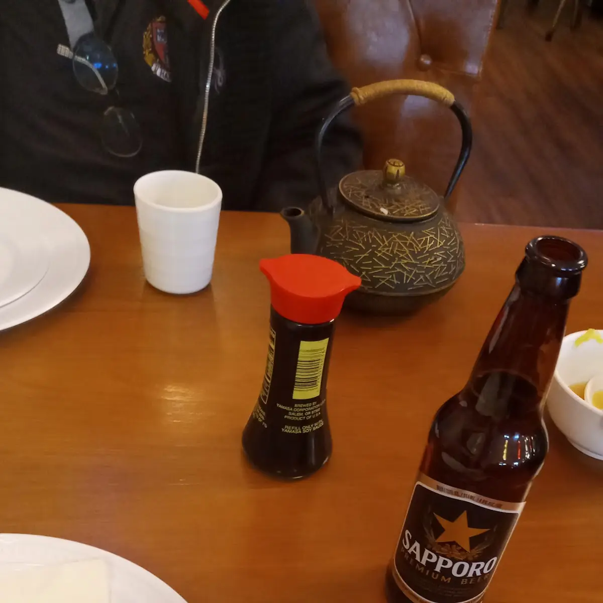 Wanton Soup Sapporo & Hot Tea