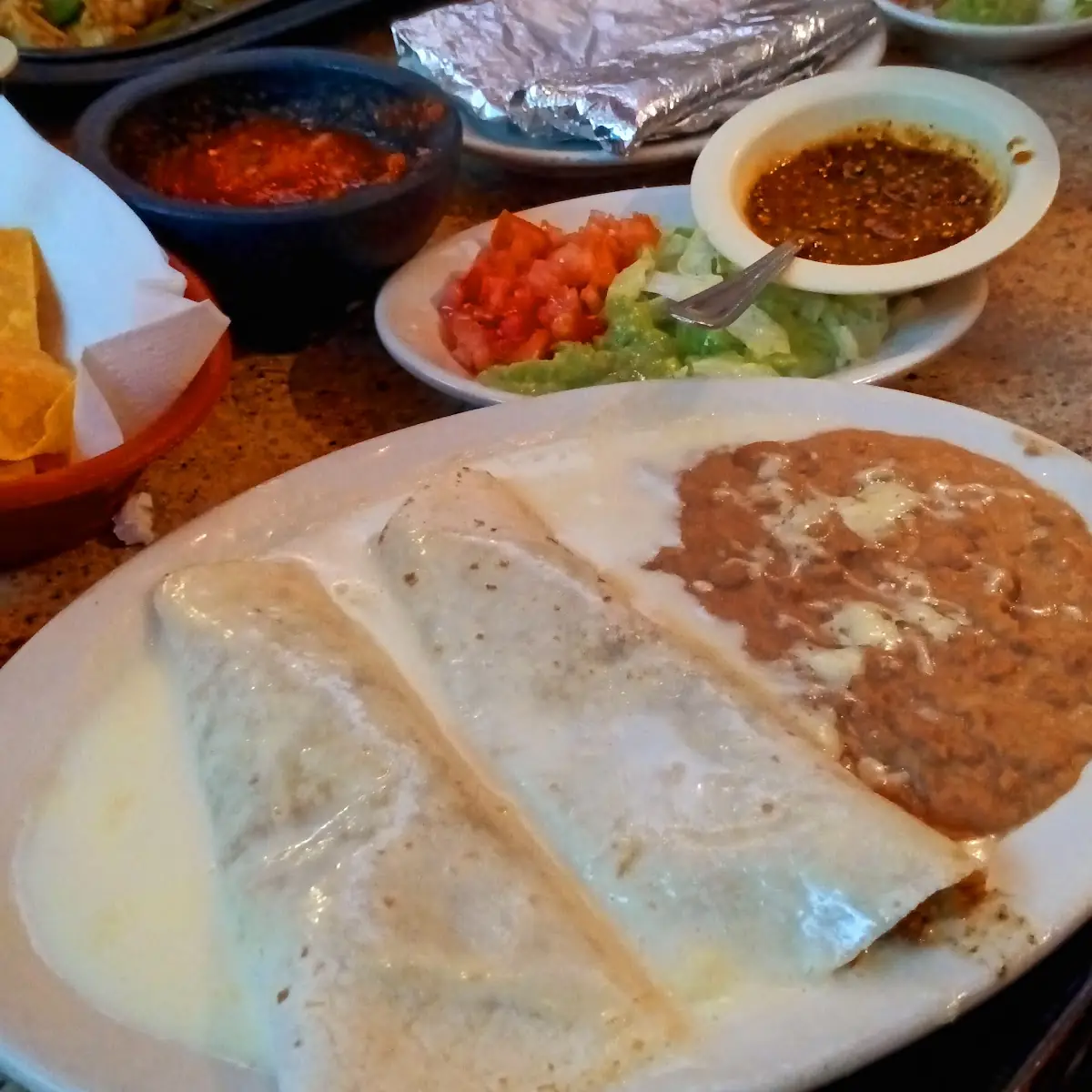 Burritos Tipicos