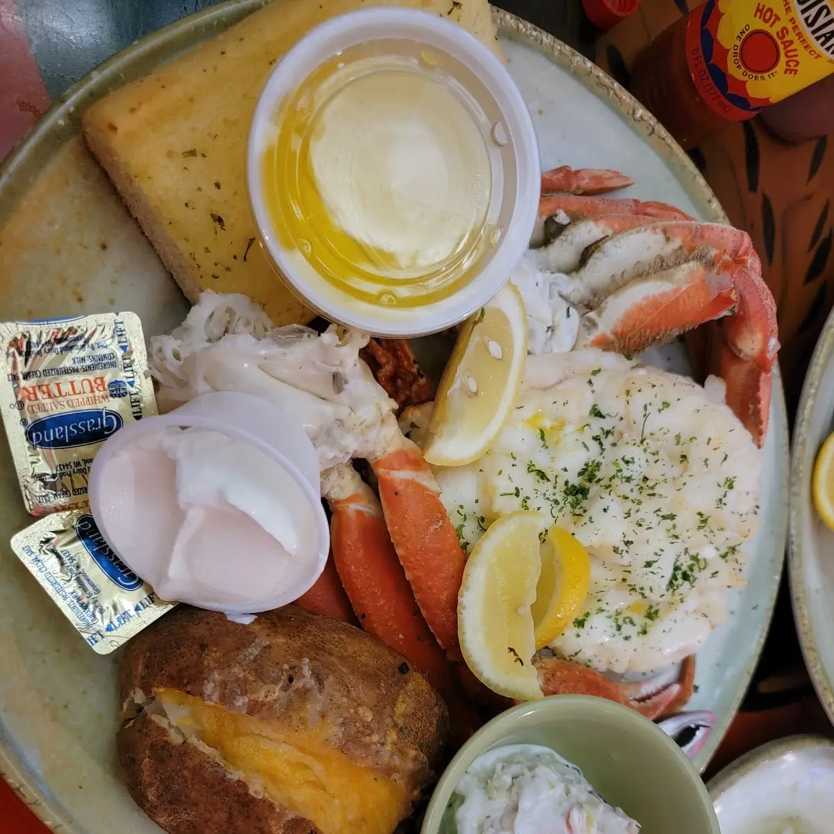P J 'S Super Combo Small Lobster Tail