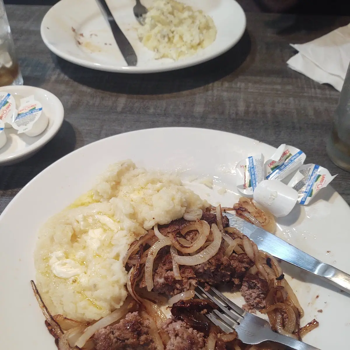 Chopped Steak with Mashed Potatoes