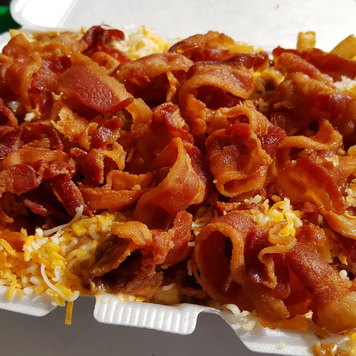 Chili Cheese Fries w Bacon