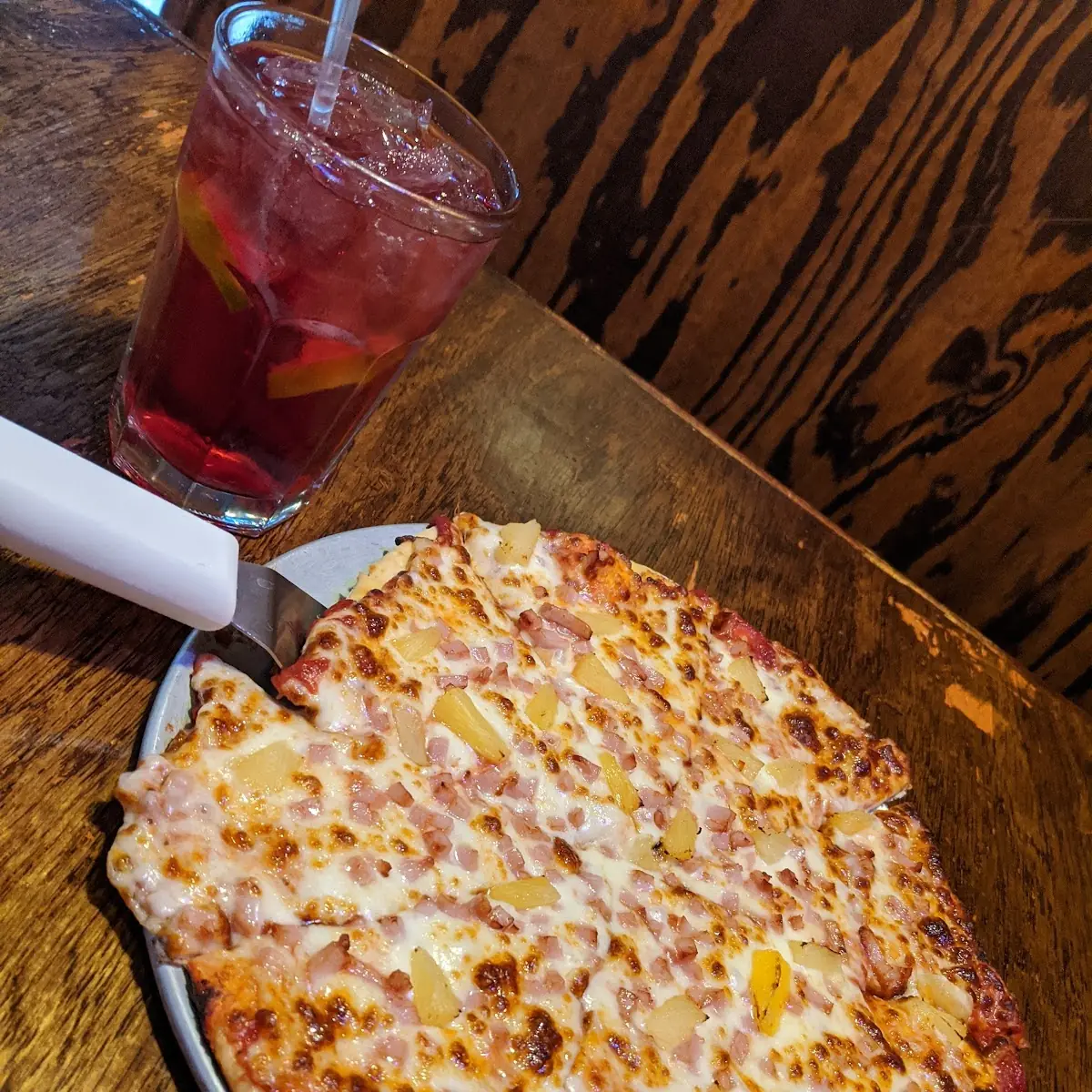 Hawaiian Pizza