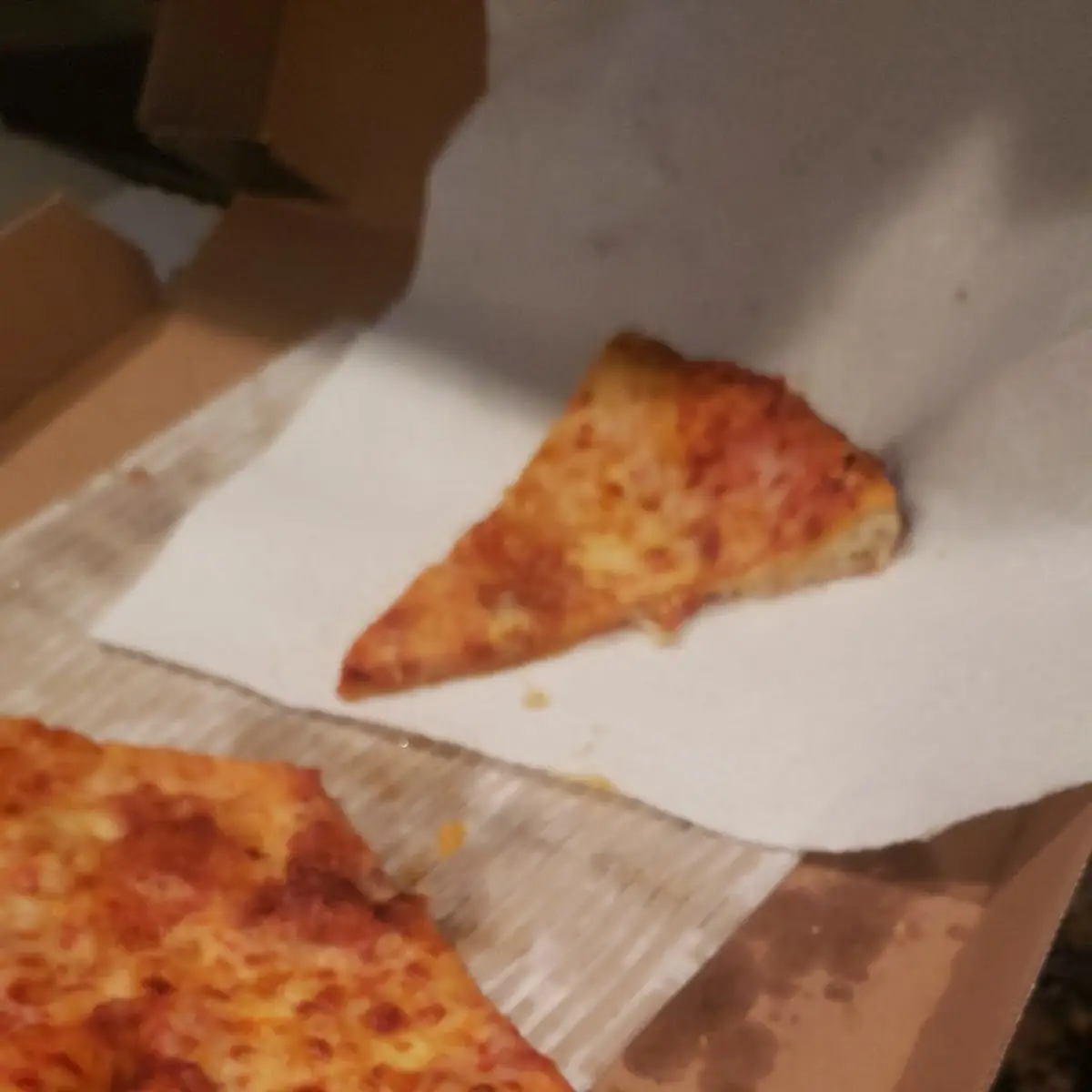Medium Pan Pizza Very Little Cheese