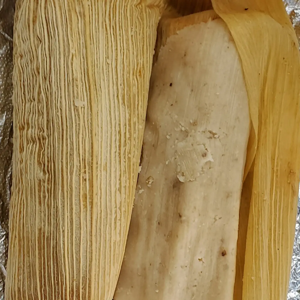 2 Chicken Tamales