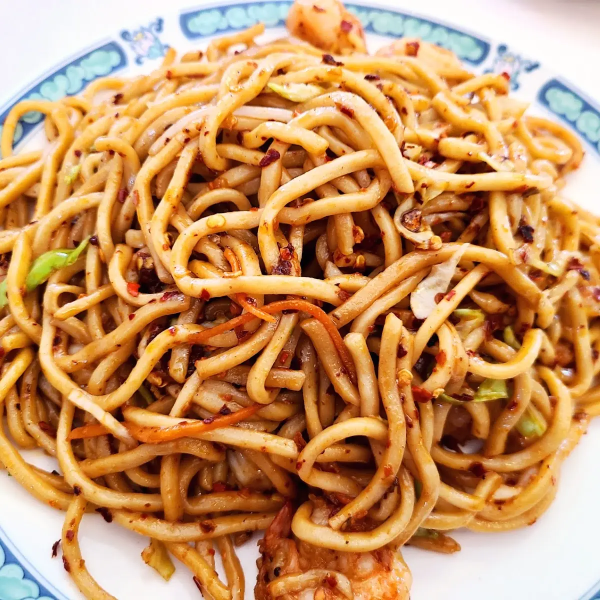 Spicy Shrimp Chow Mein