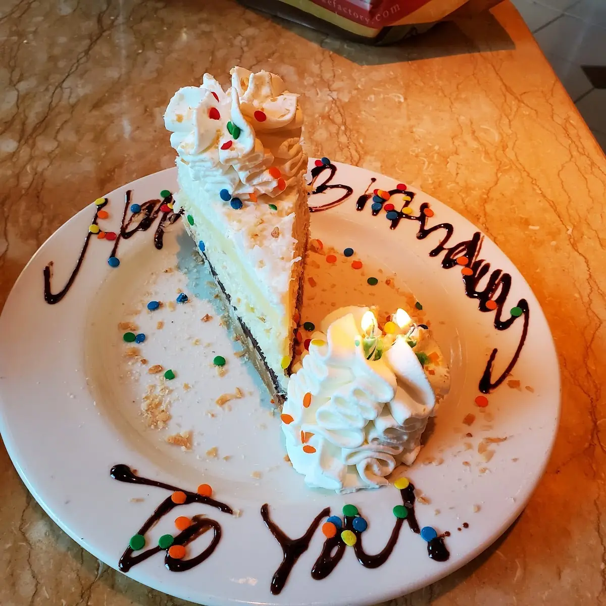 Banana Cream Cheesecake Slice