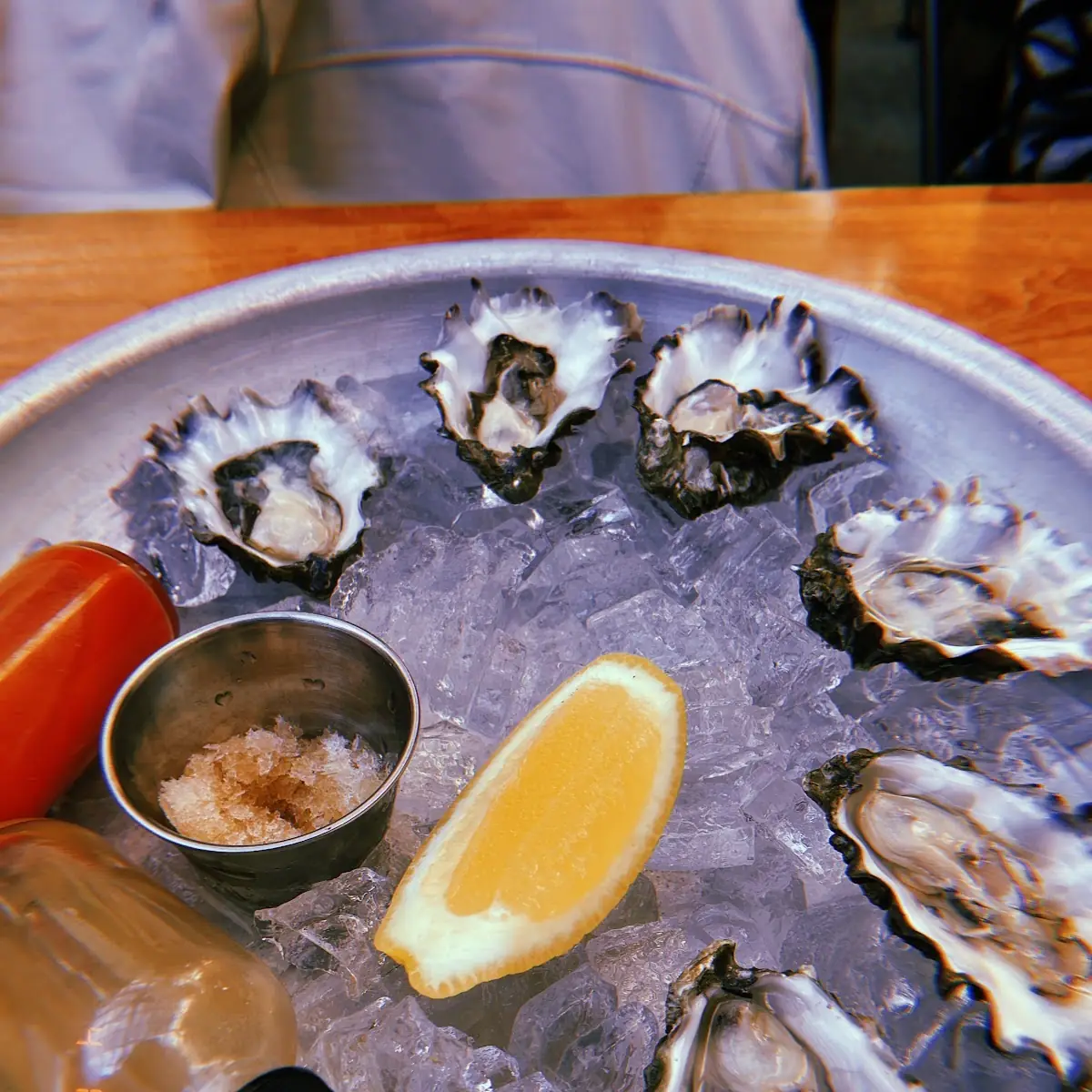 Fresh Oysters on Ice with Lemon