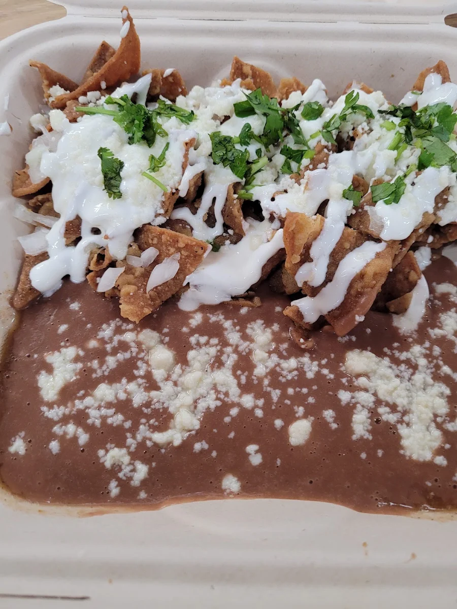 Chilaquiles Rojos