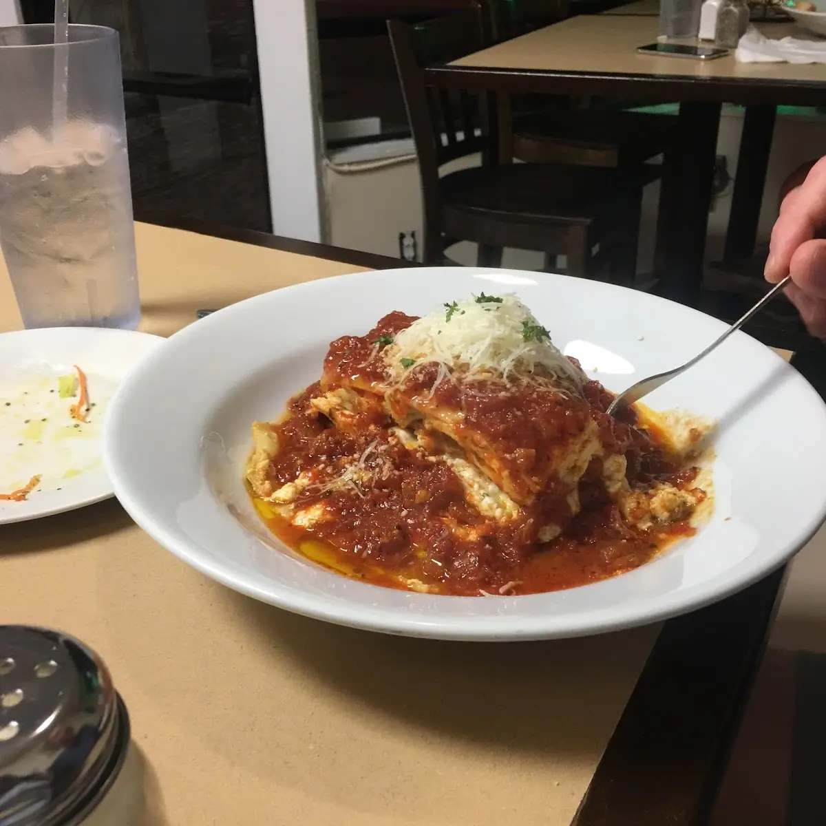 Veal Parmigiana w Pasta