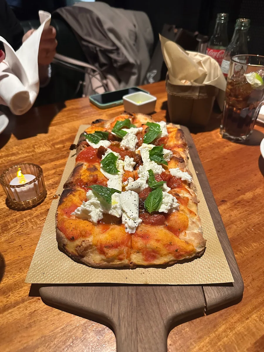 Pizza Margherita, Sud Forno