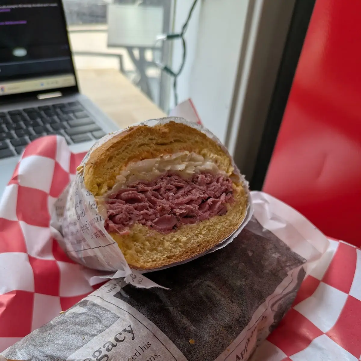 H Sandwich