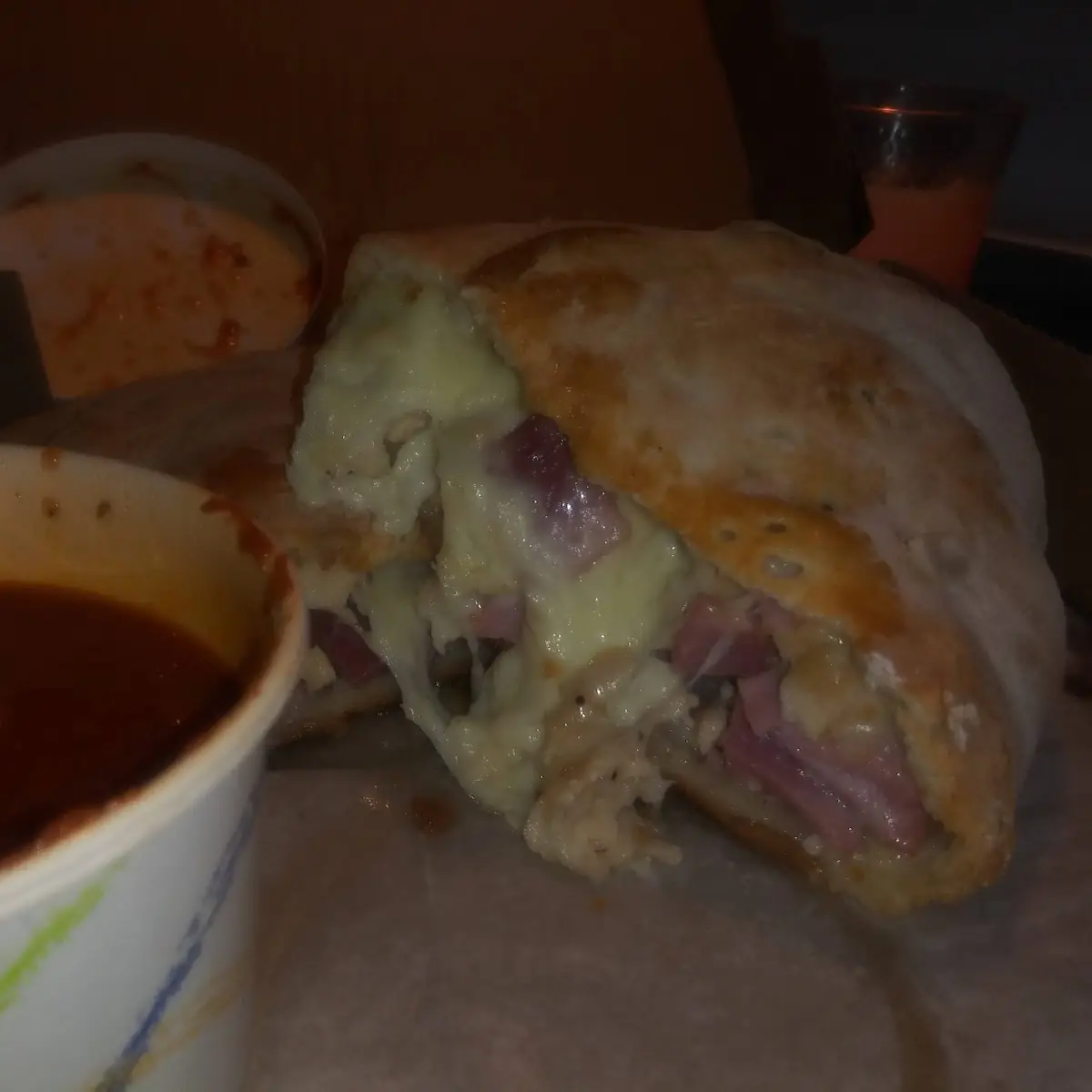 14'' Small Buffalo or BBQ Chicken