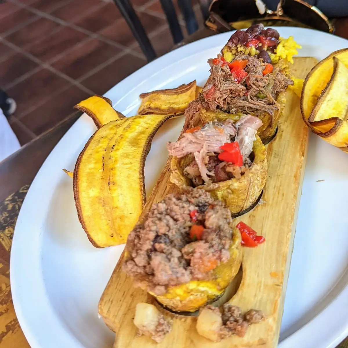 Tostones Rellenos