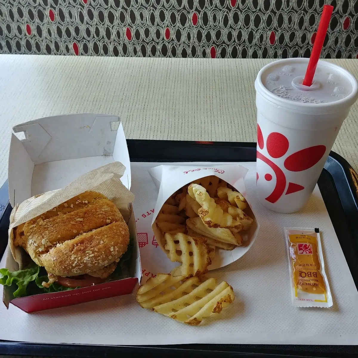 5 Grilled Chicken Medium Waffle Fries and Drink