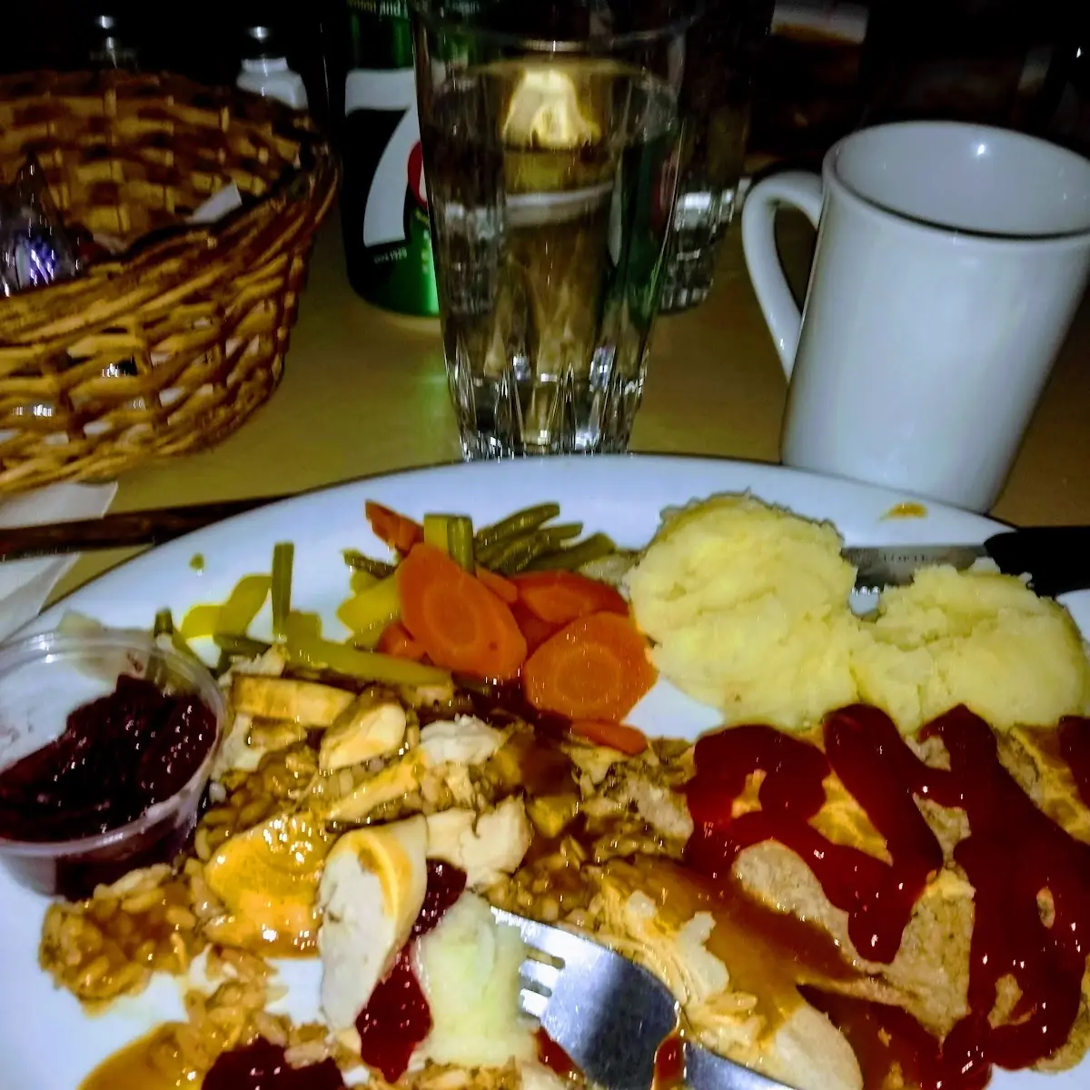 Dinde Assiette Des Fêtes, Resto d'l'estrie