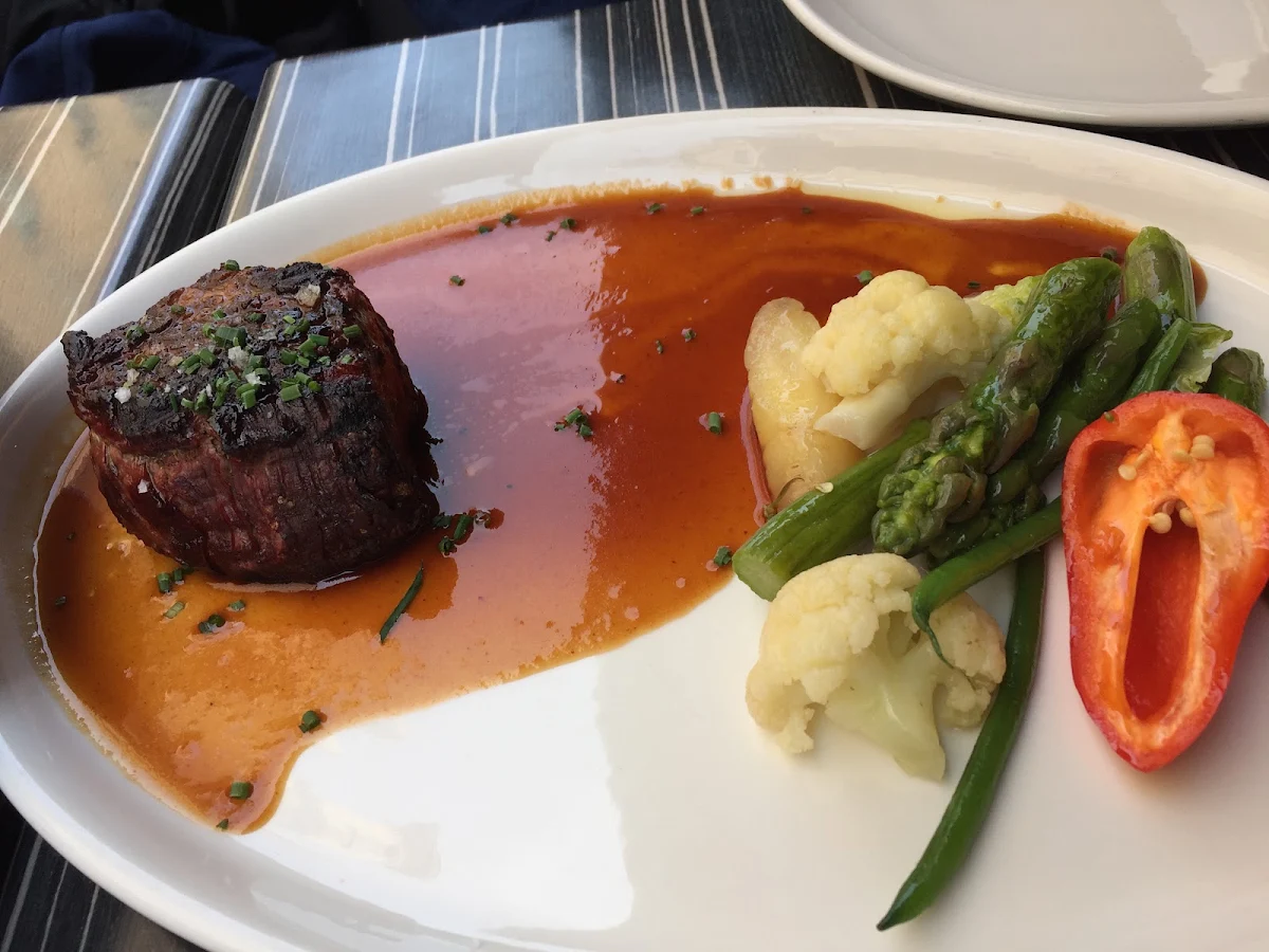 Asparagus & Port Wine Sauce