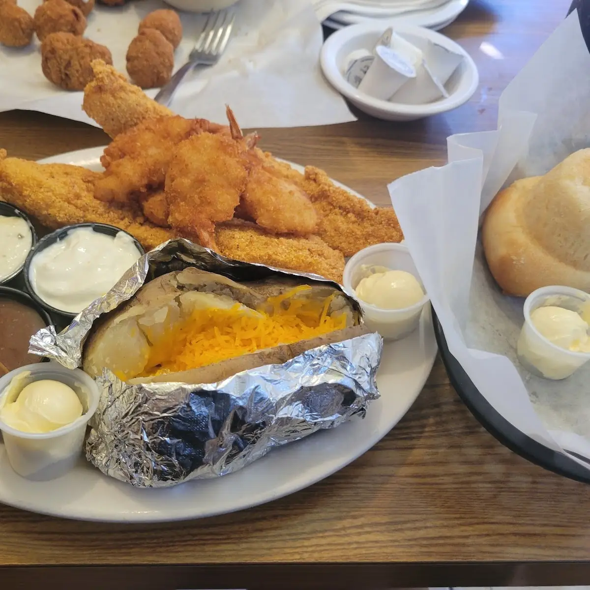 Top Sirloin & Catfish
