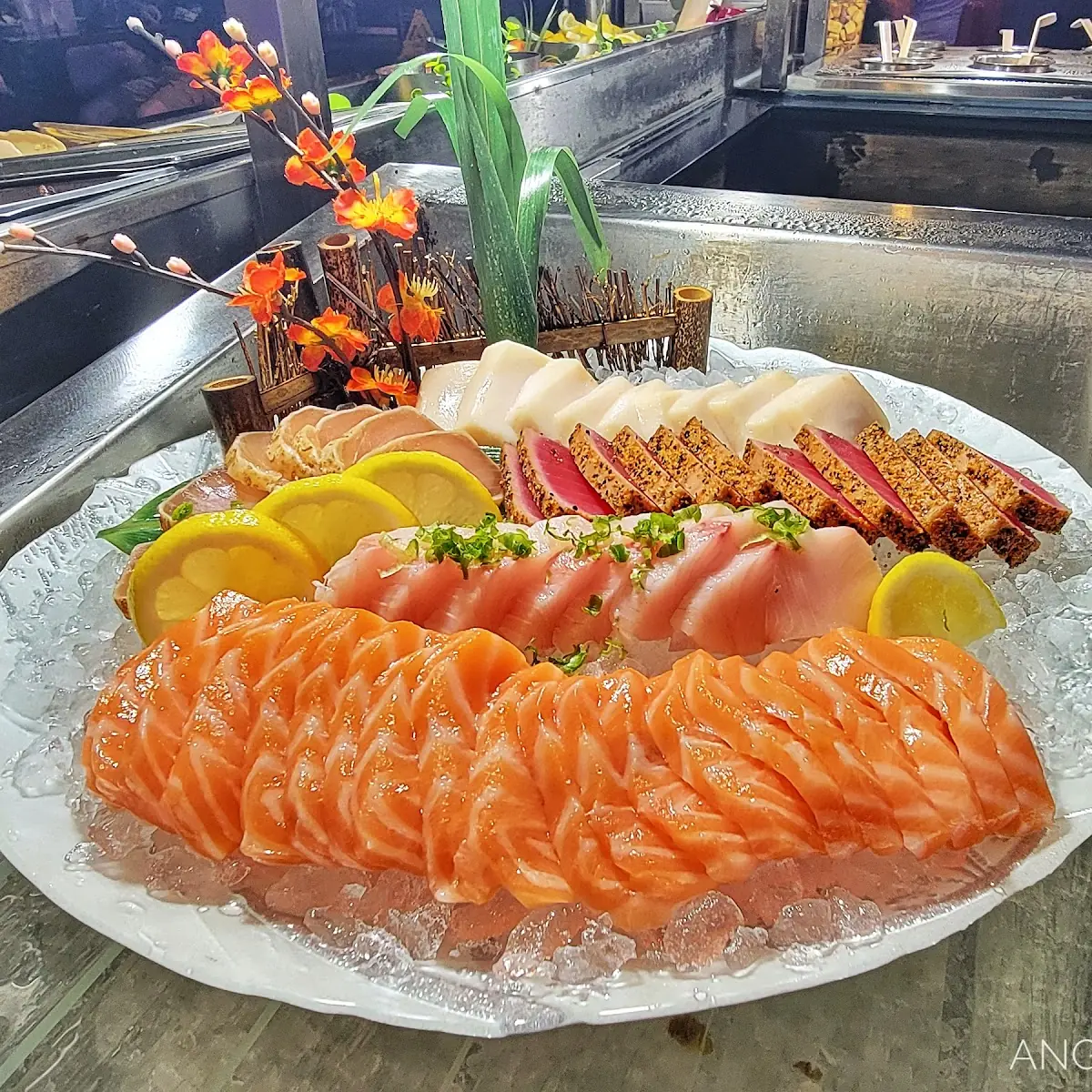 Sushi and Sashimi Combo