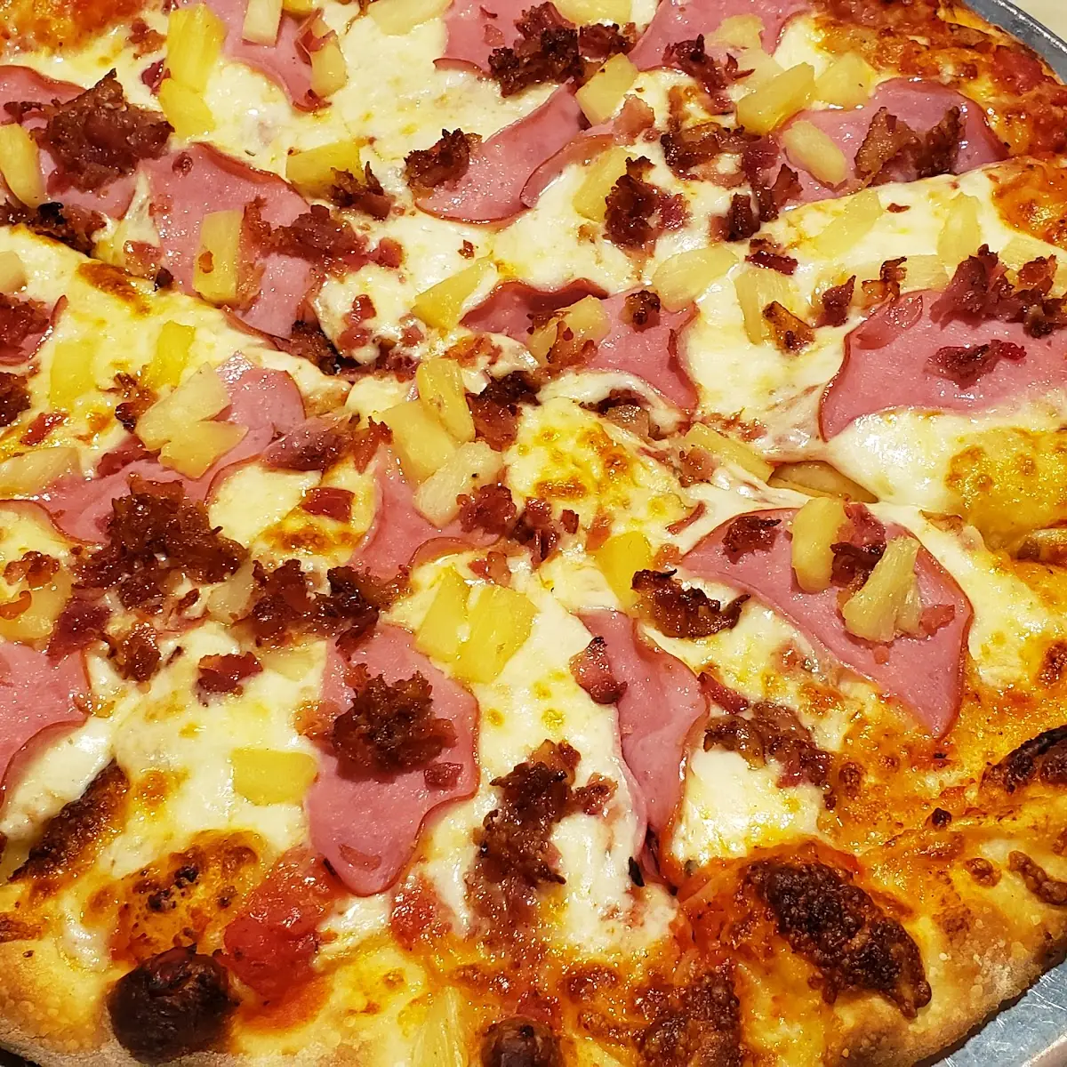 Hawaiian Pizza