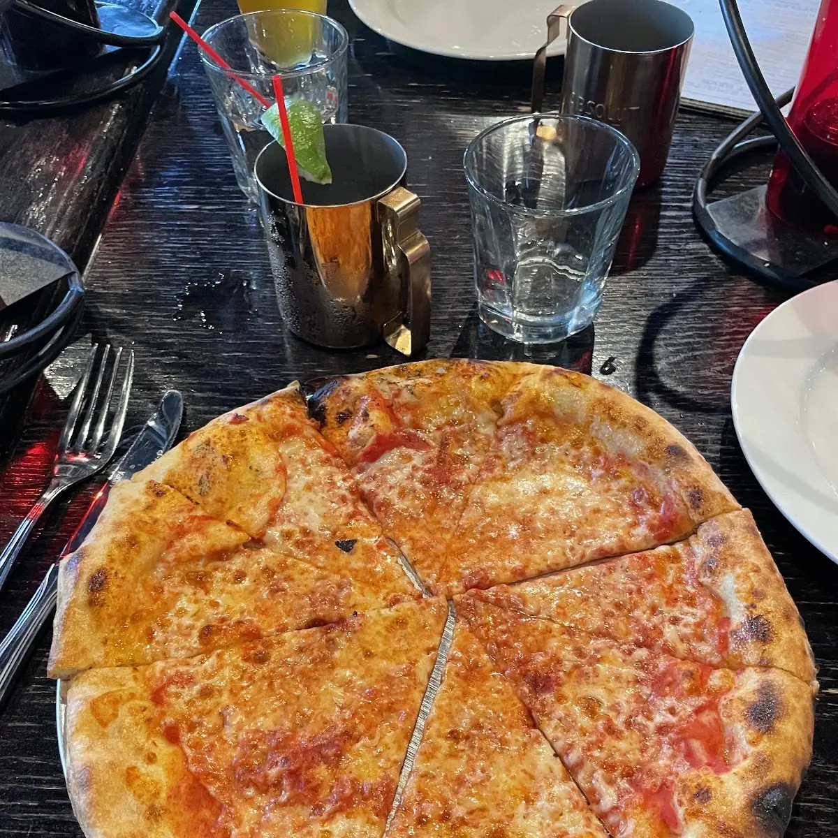 Red Pizza