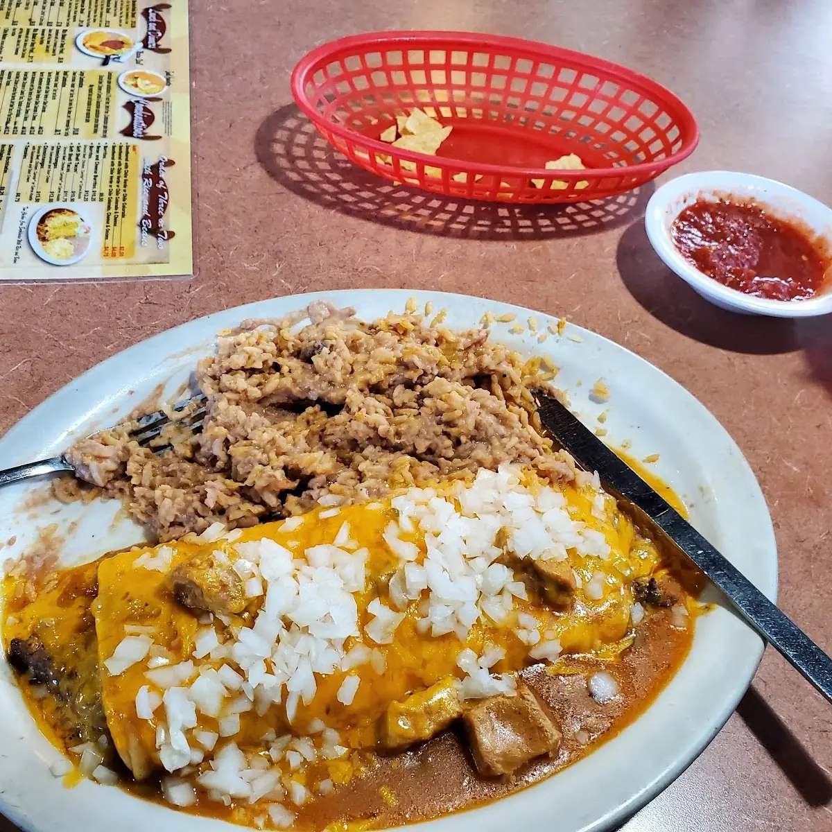 Burrito Ranchero (Estilo Enchilada) / Burrito Ranchero (Enchilada Style)