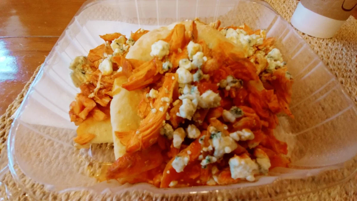 Buffalo Chicken Flatbread