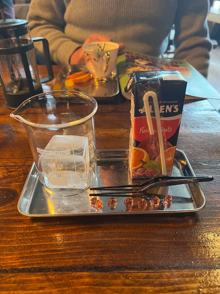 The Juice Box, Pharmacii