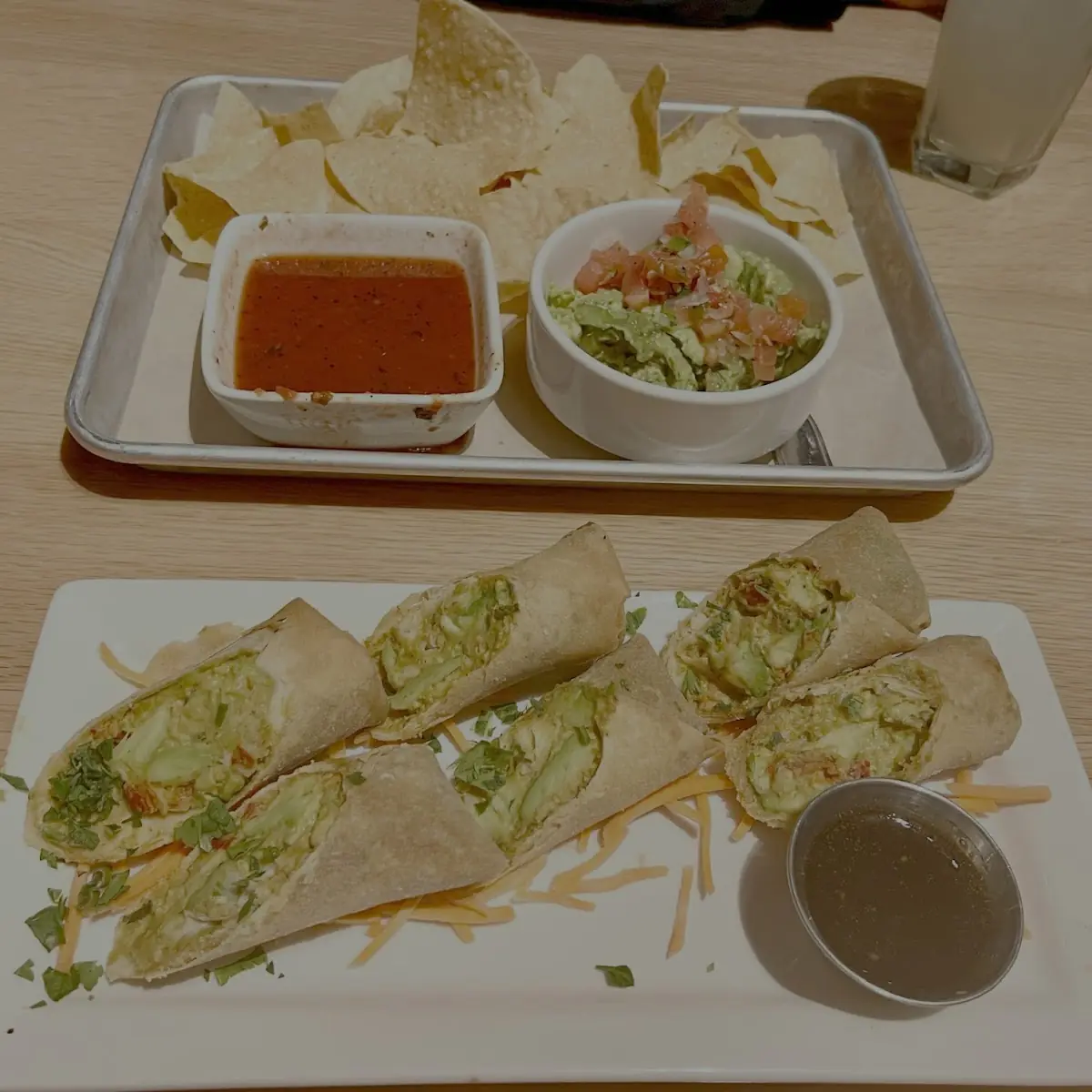 Avacado Egg Roll