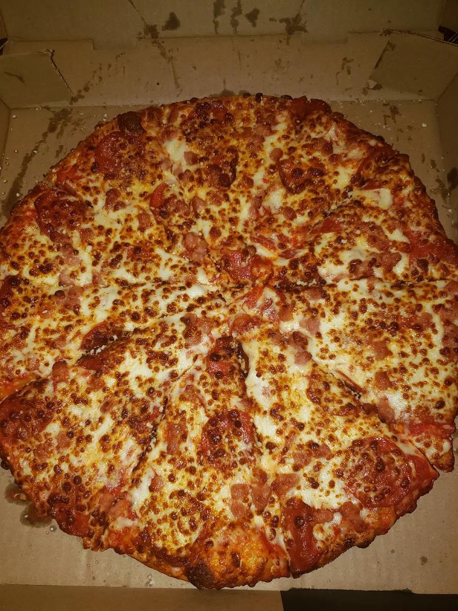 Medium Cheese Pizza