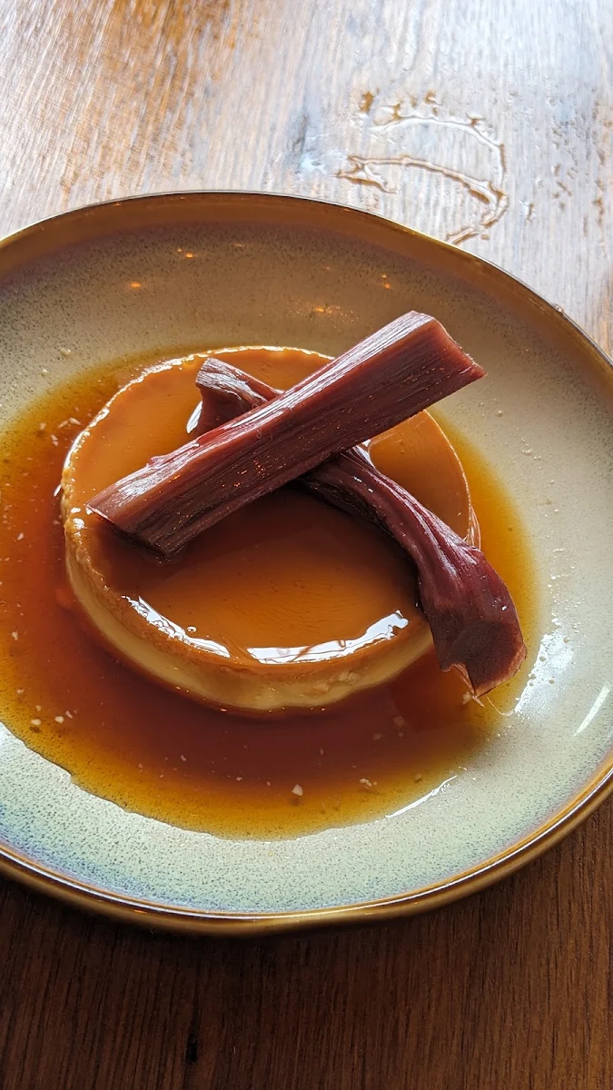 Cream Caramel, Elysian Bar