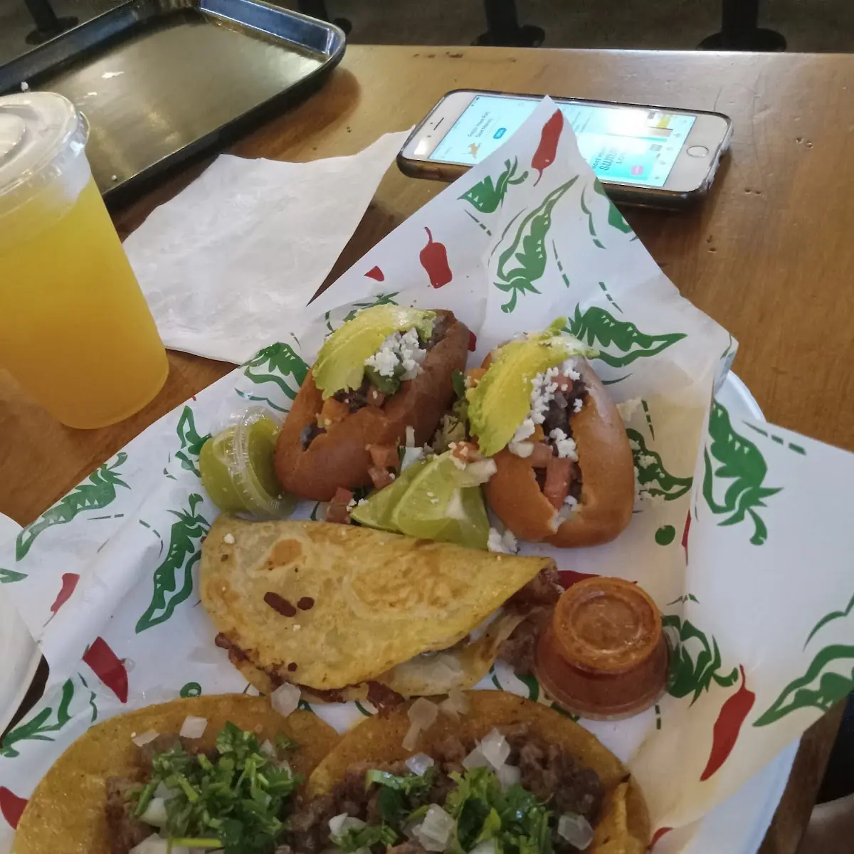 La Pura Vida