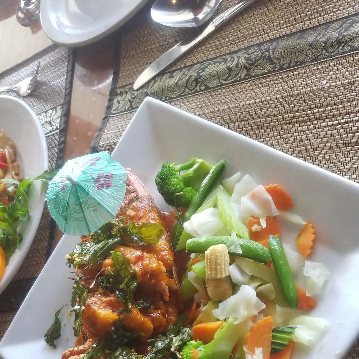 Whole Red Snapper