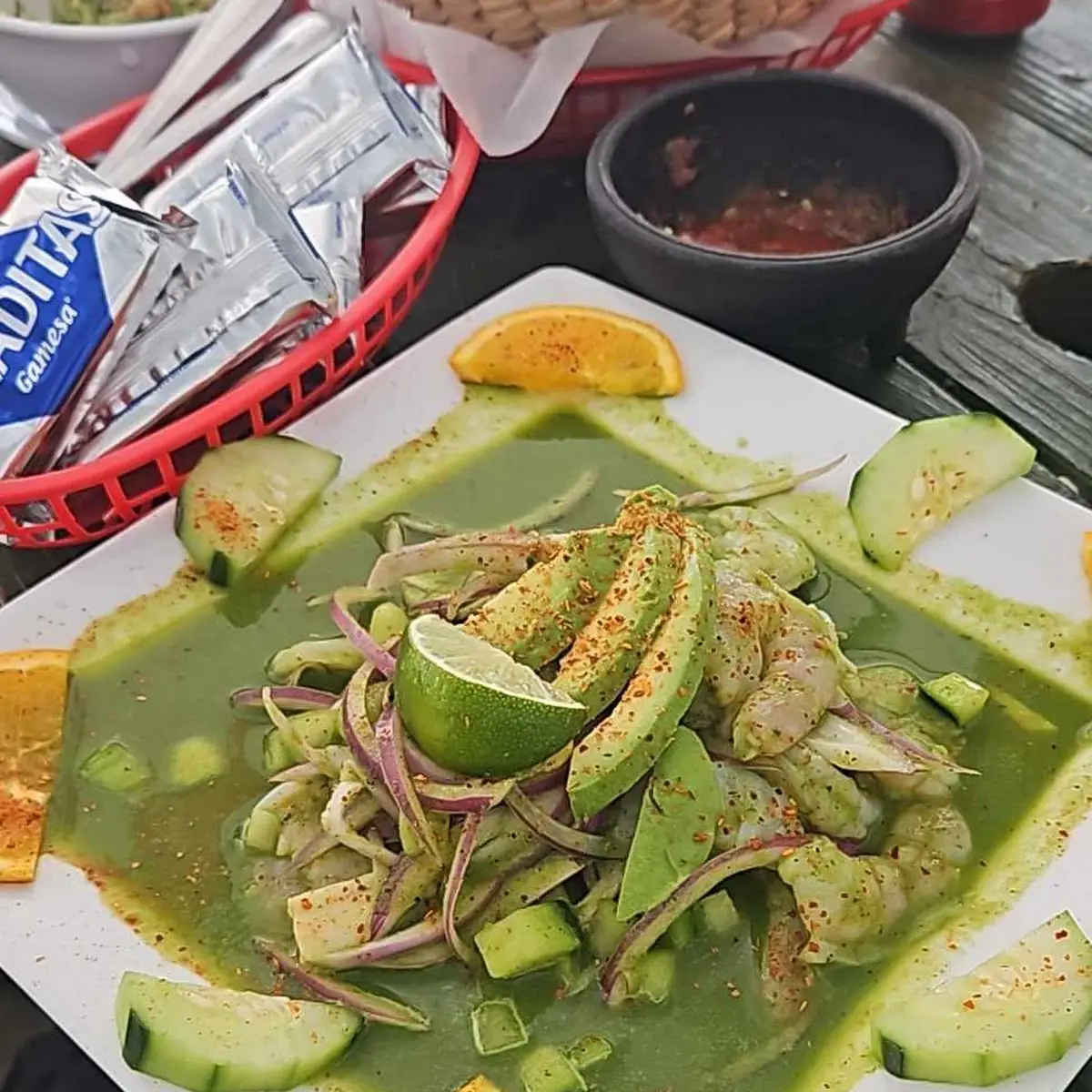 Chicharrón en Chile Verde o Rojo / Fried Pork Rind in Green or Red Chili