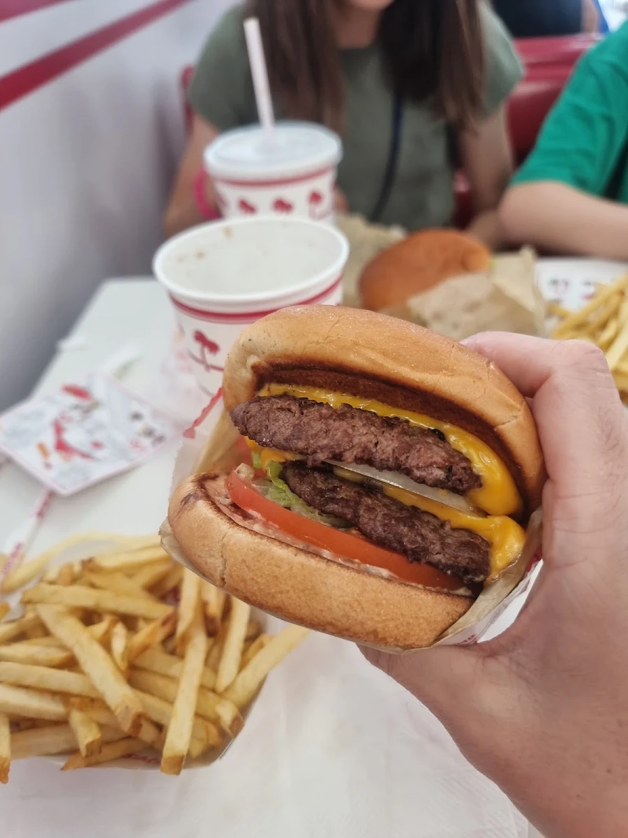 Double Double Cheeseburger with Fries Y Cheeseburger with Fries
