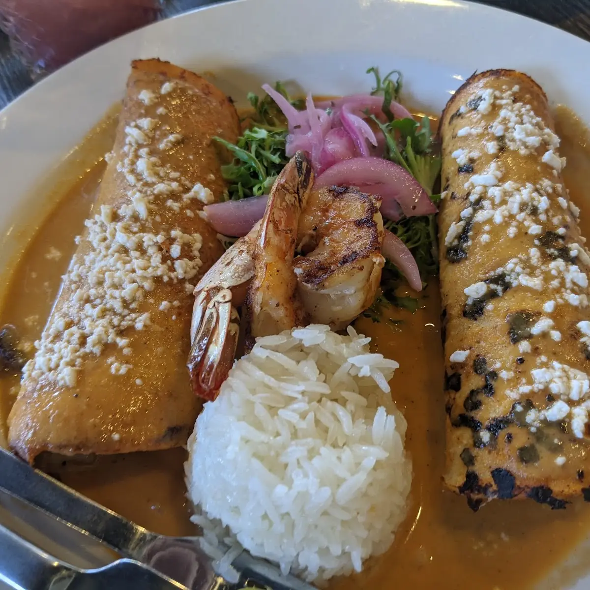 Burrito Mojado Shrimp