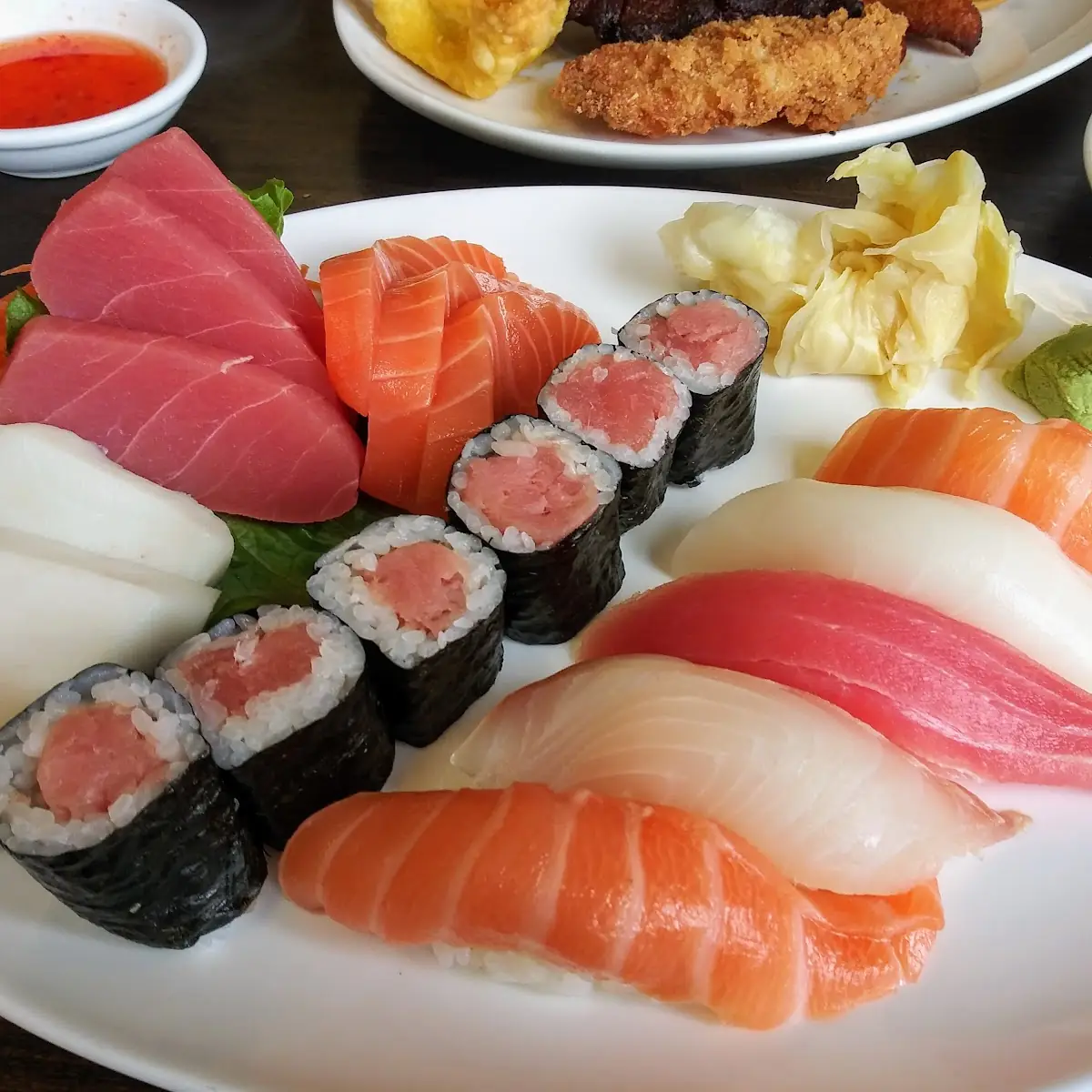 Sushi &Sashimi