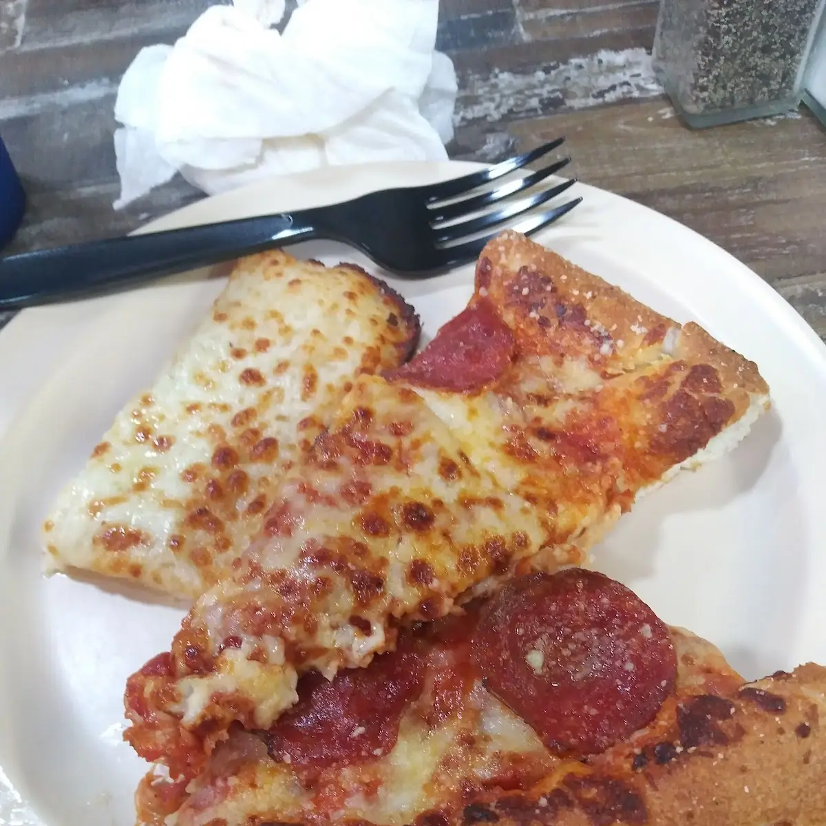 Pepperoni Pizza Cheesy Bread