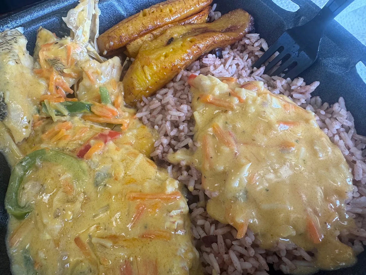 Rice & Peas Cabbage Melody & Plantains
